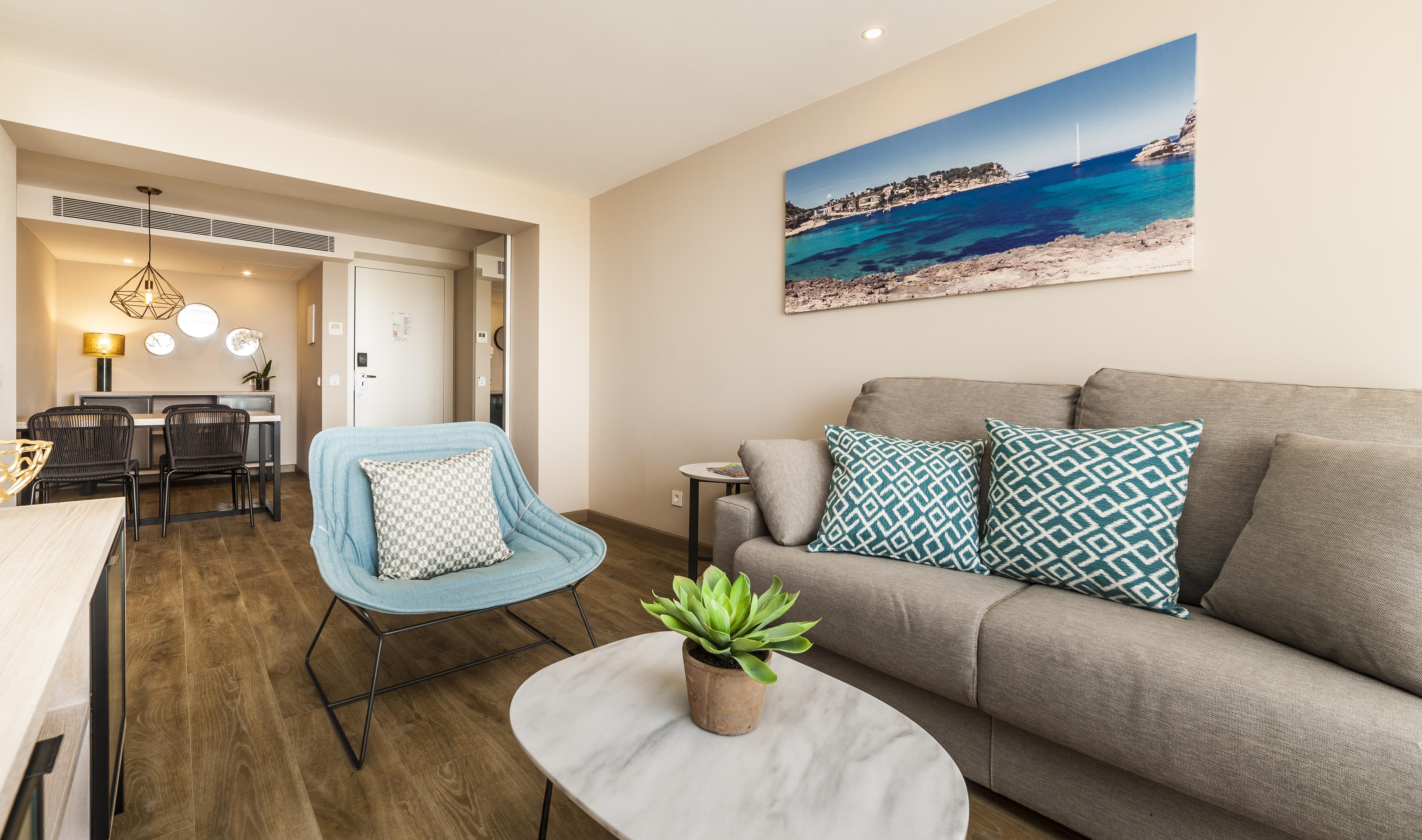 Eurostars Marivent Hotel Palma de Mallorca Exterior photo A living room in a modern apartment in Palma de Mallorca, Spain.