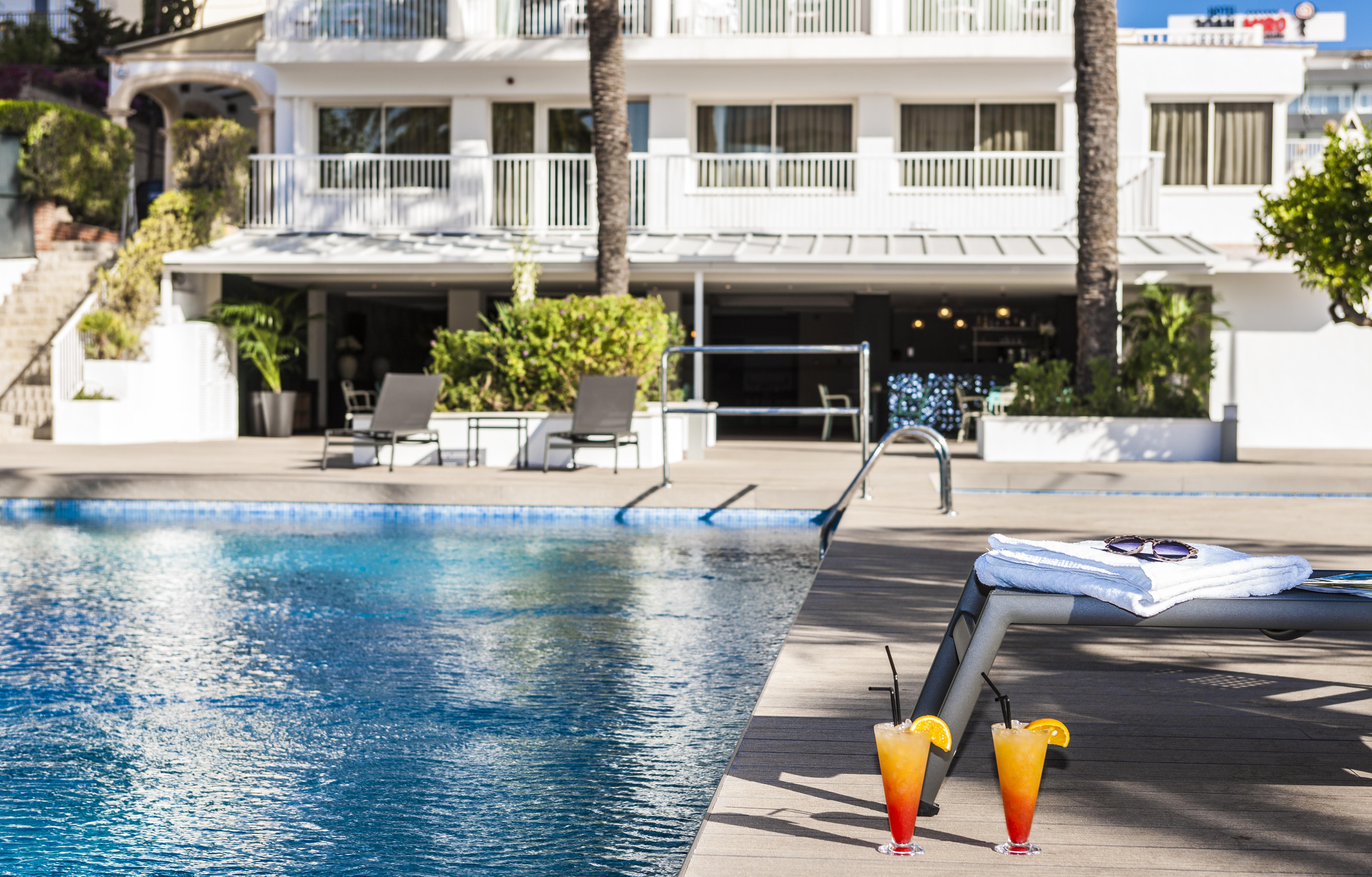 Eurostars Marivent Hotel Palma de Mallorca Exterior photo The hotel