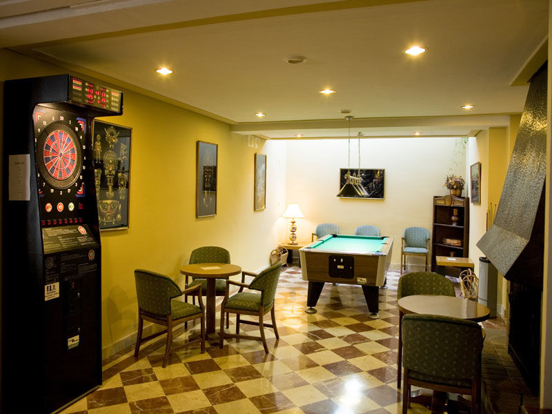 Eurostars Marivent Hotel Palma de Mallorca Facilities photo The game room