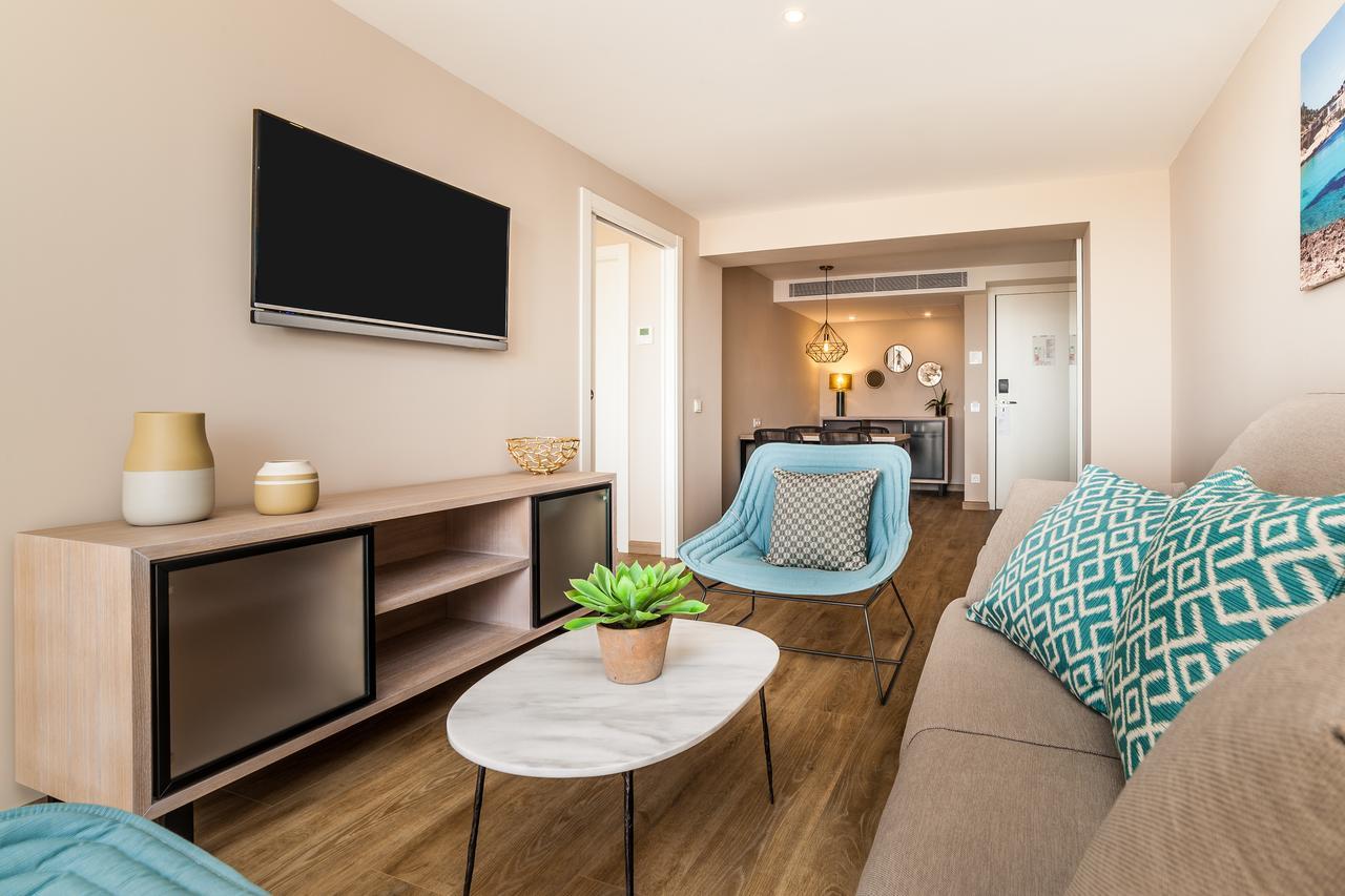 Eurostars Marivent Hotel Palma de Mallorca Exterior photo living room